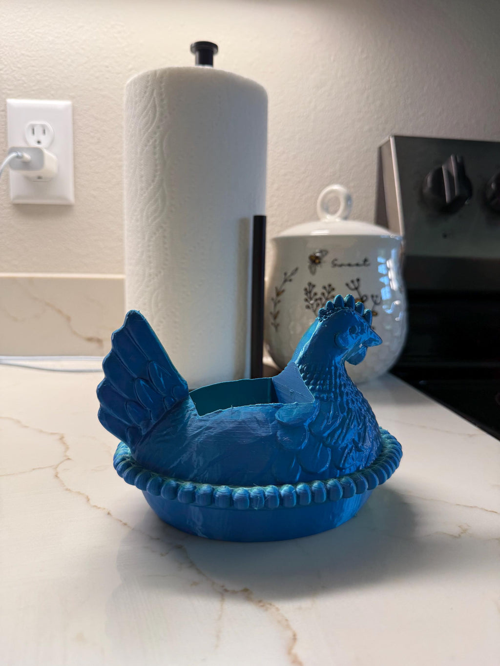 Country nesting chicken B&BW foaming soap holder