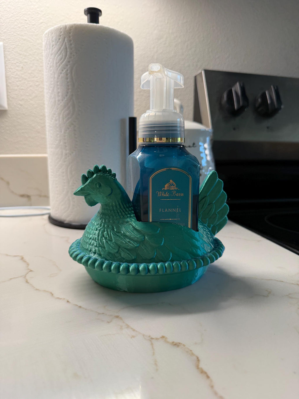 Country nesting chicken B&BW foaming soap holder