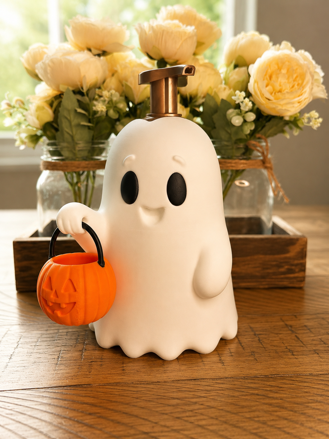 Mr. Boo Trick-or-treating Ghost Soap Holder￼